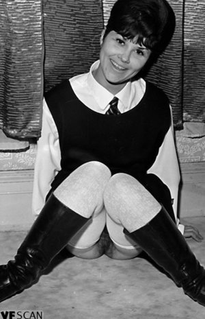 18 year old girl Ami is coerced into losing her virginity by older guy